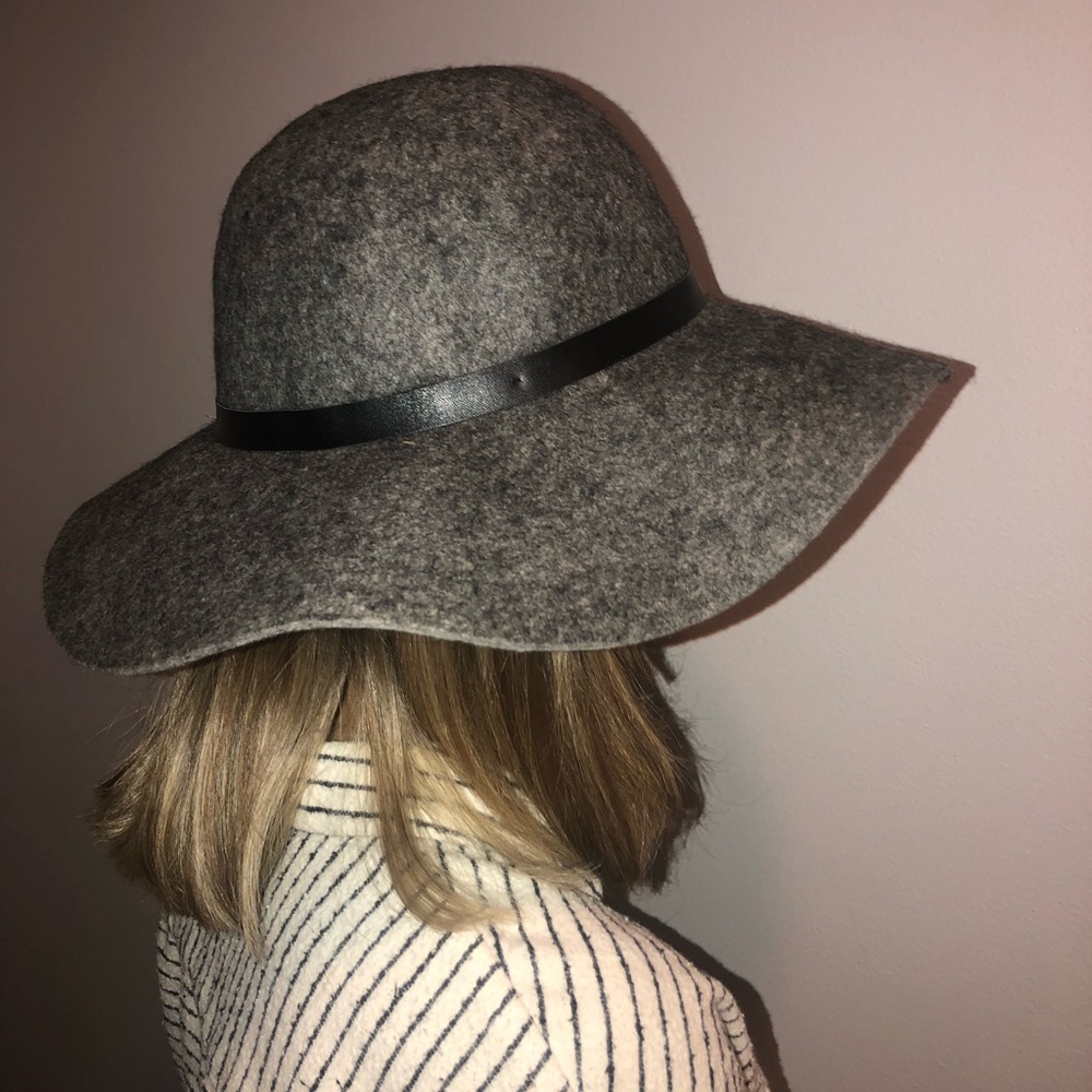 100% Wool Hat